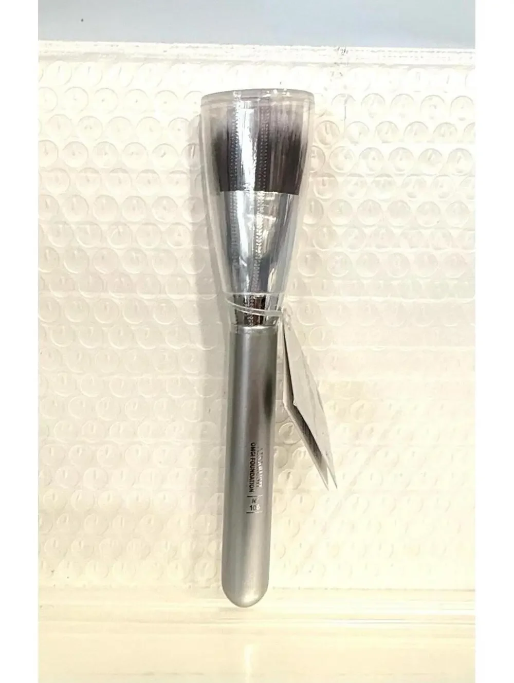 106 IT Cosmetics Foundation Brush for ULTA --OMG! Foundation
